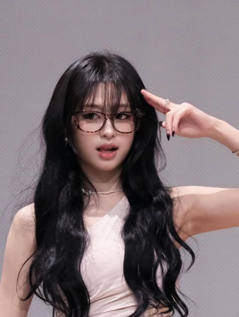 BABYMONSTER (베이비몬스터) 아현