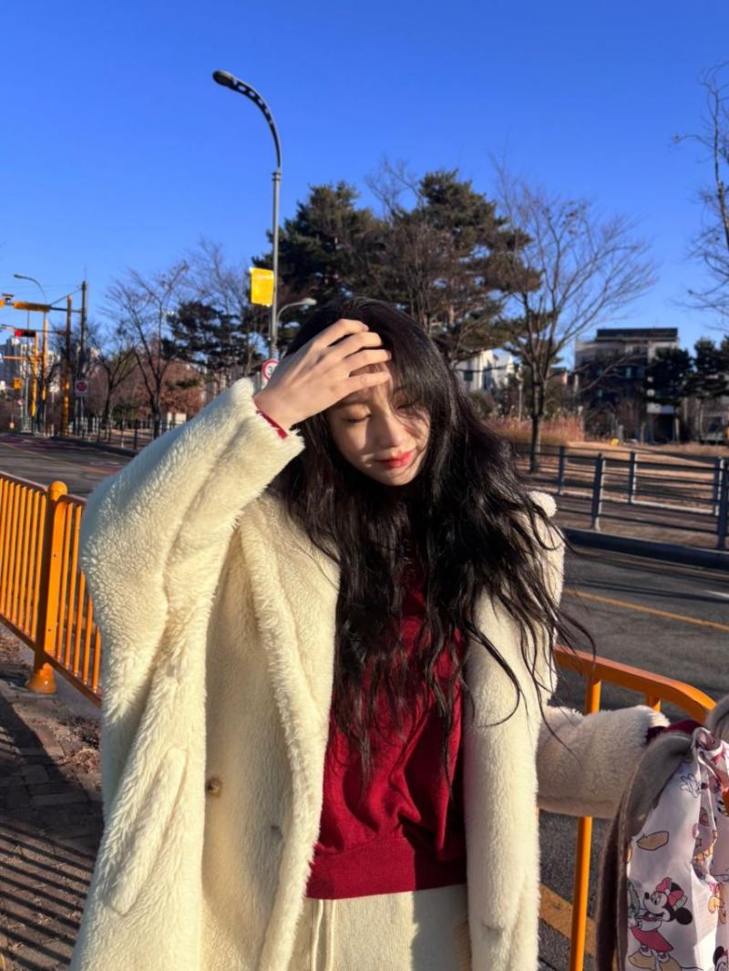 이채연