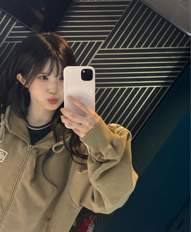 프로미스나인 송하영