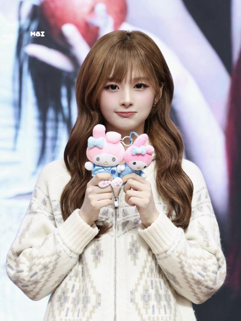엔믹스 설윤 메이크스타 팬사인회