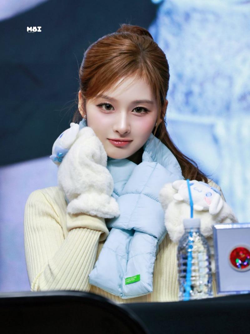 엔믹스 설윤 메이크스타 팬사인회