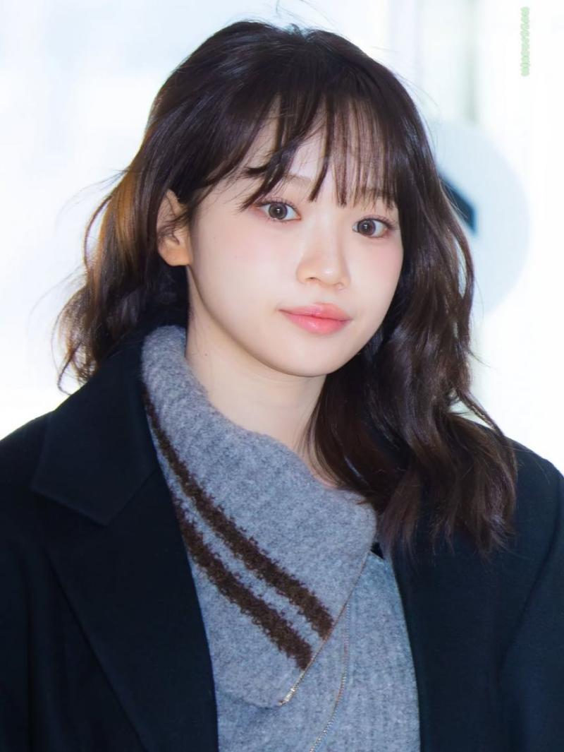 LE SSERAFIM (르세라핌) 김채원