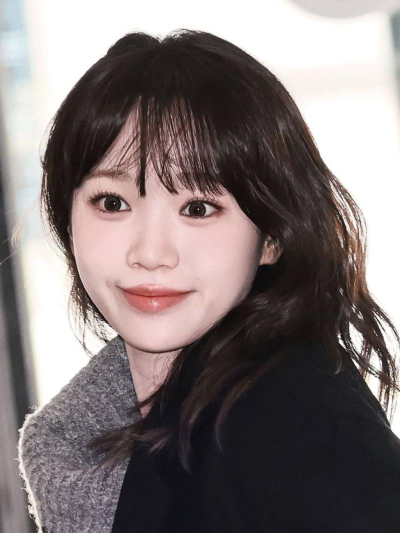 LE SSERAFIM (르세라핌) 김채원