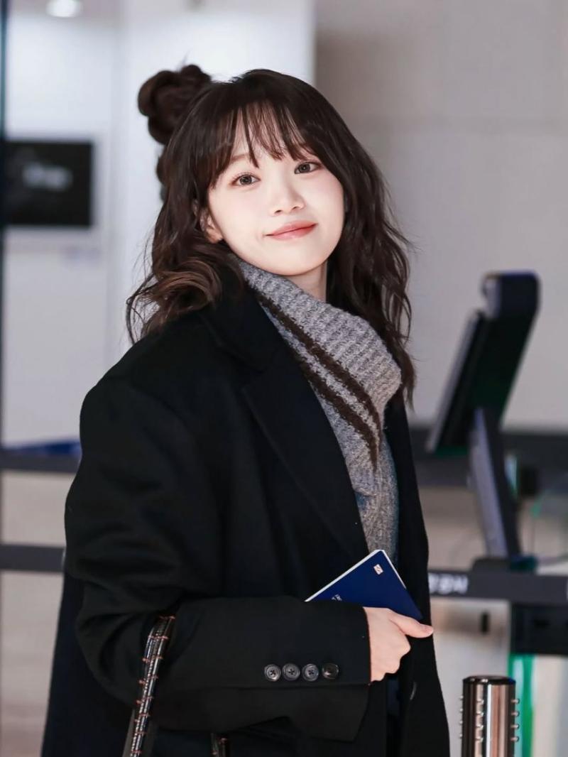 LE SSERAFIM (르세라핌) 김채원