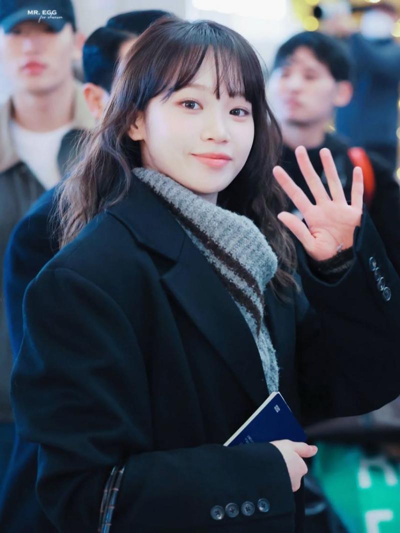 LE SSERAFIM (르세라핌) 김채원
