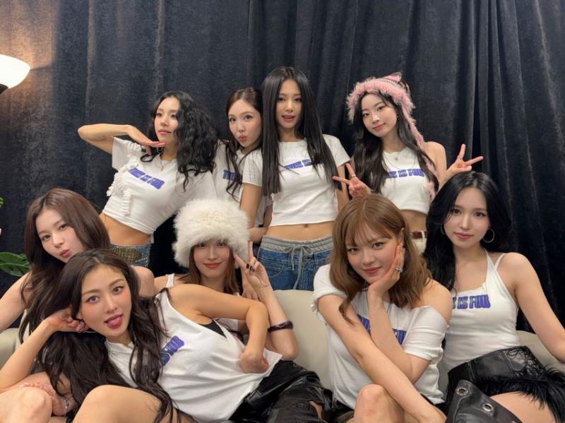 트와이스 TWICE <THIS IS FOR> WORLD TOUR IN VANCOUVER - Day 1