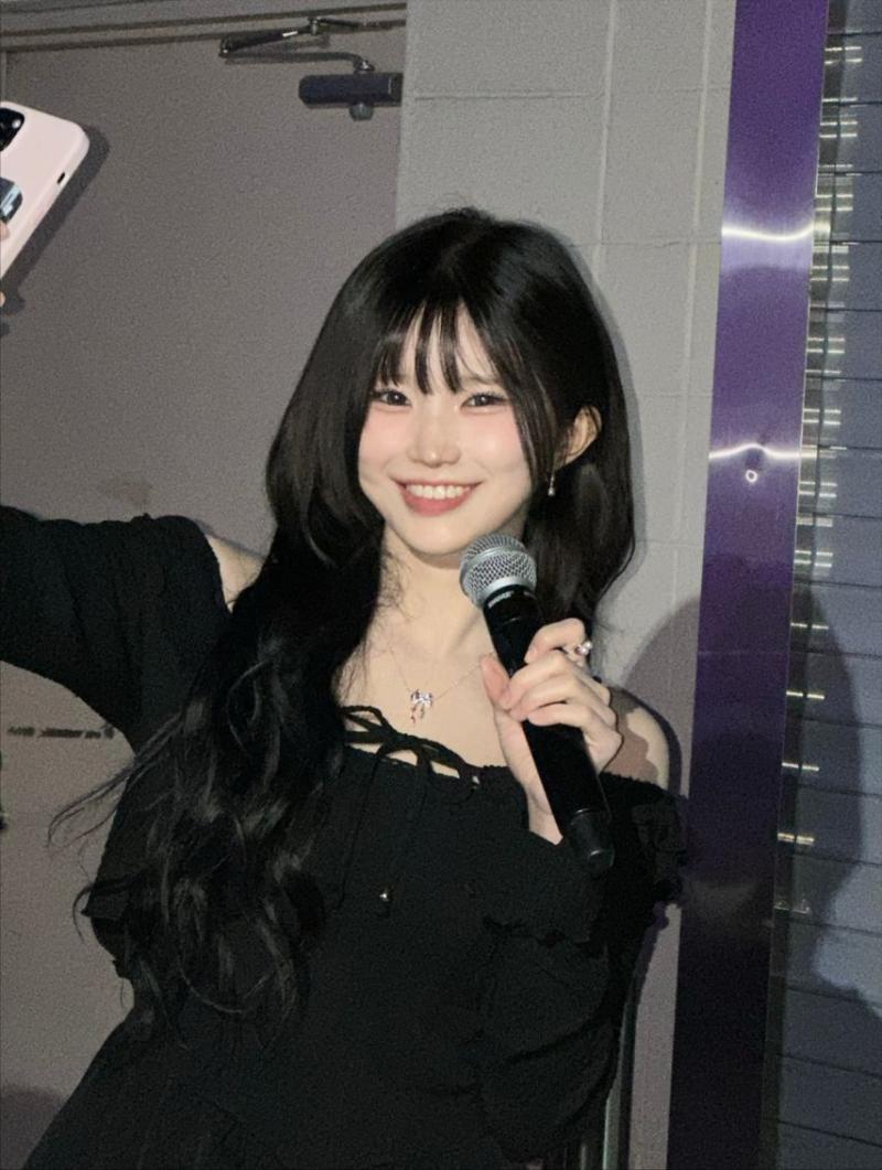 프로미스나인 송하영