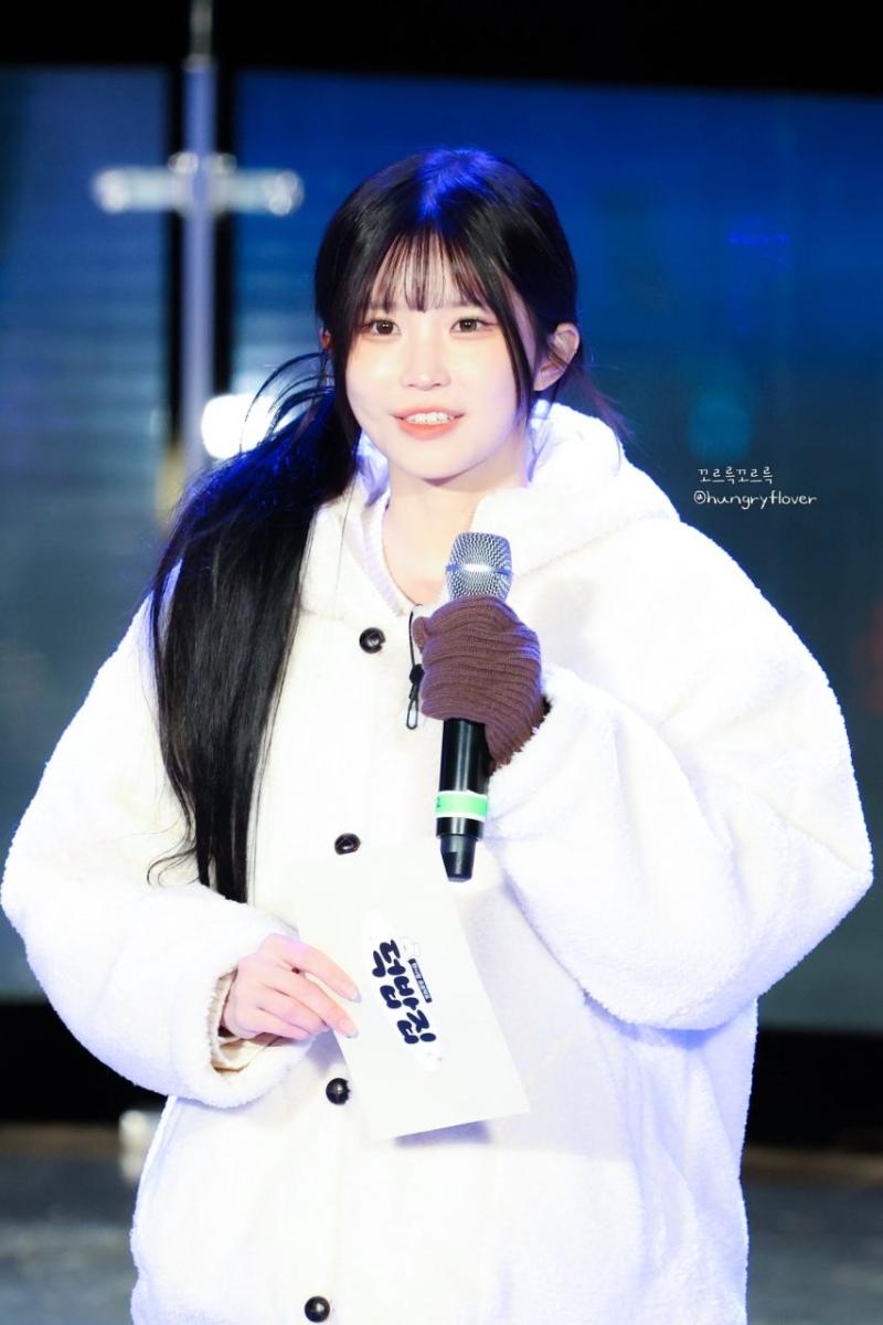 프로미스나인 송하영