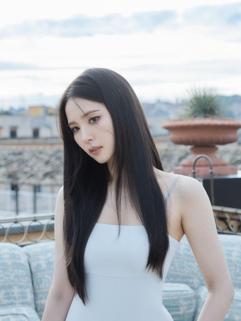 신세경