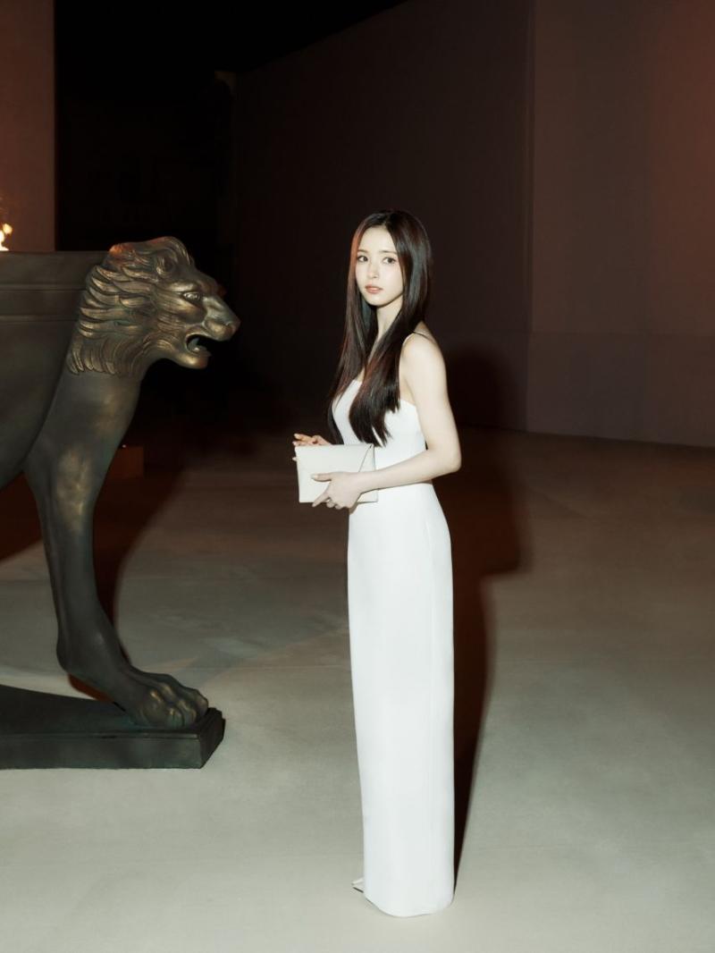 신세경