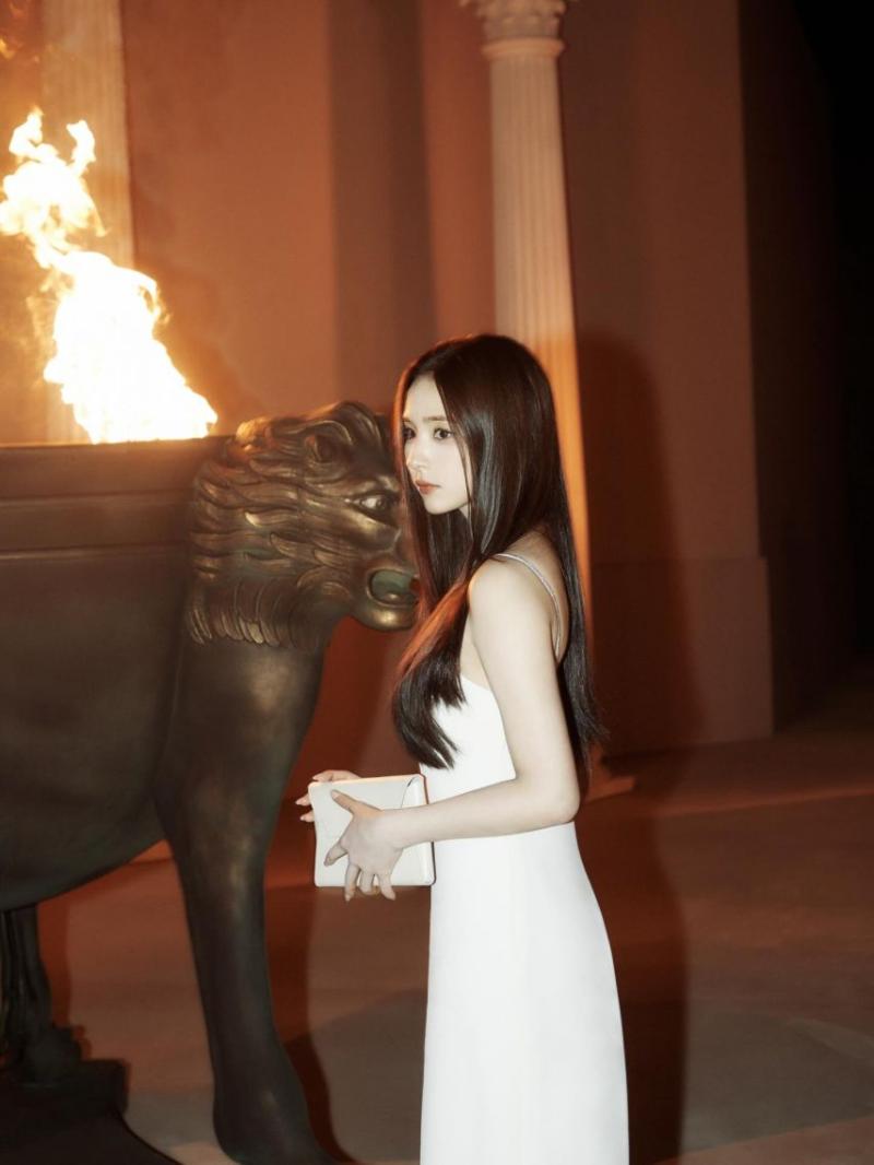 신세경