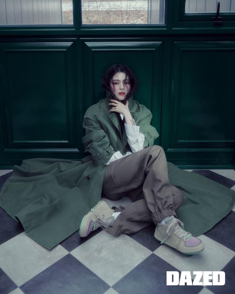한소희 DAZED
