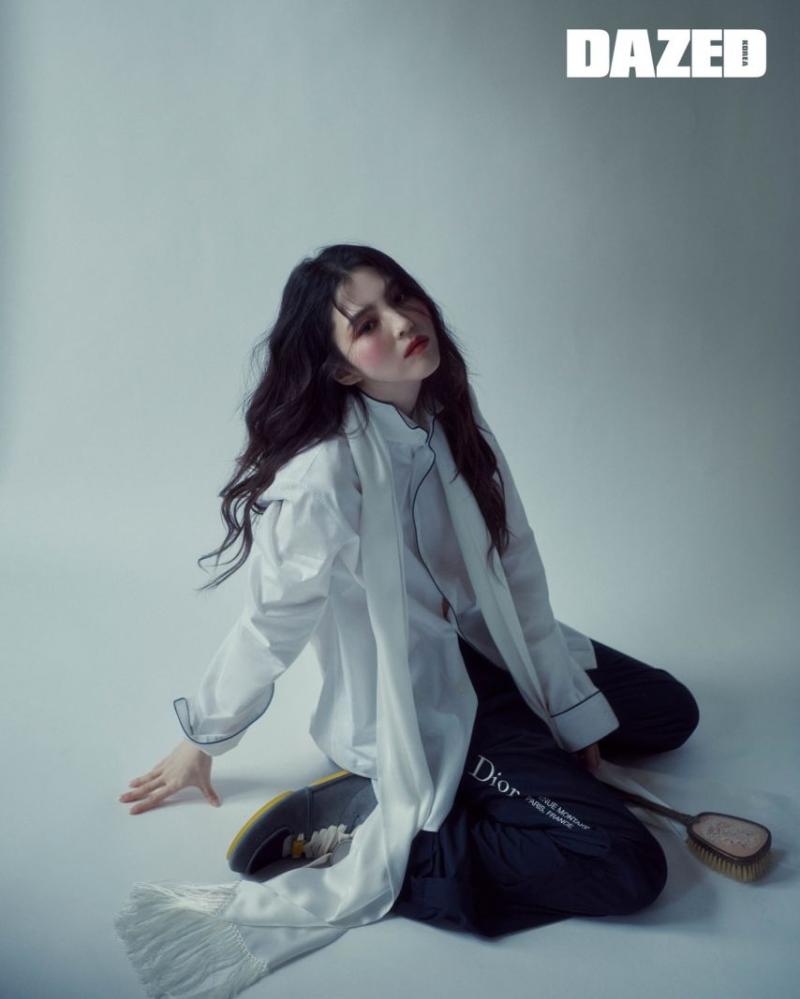 한소희 DAZED