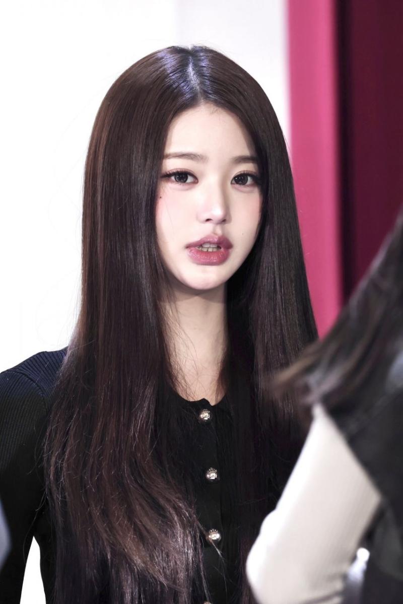 타이베이에서도 미모가 빛을 발하는 장원영 (아이브)