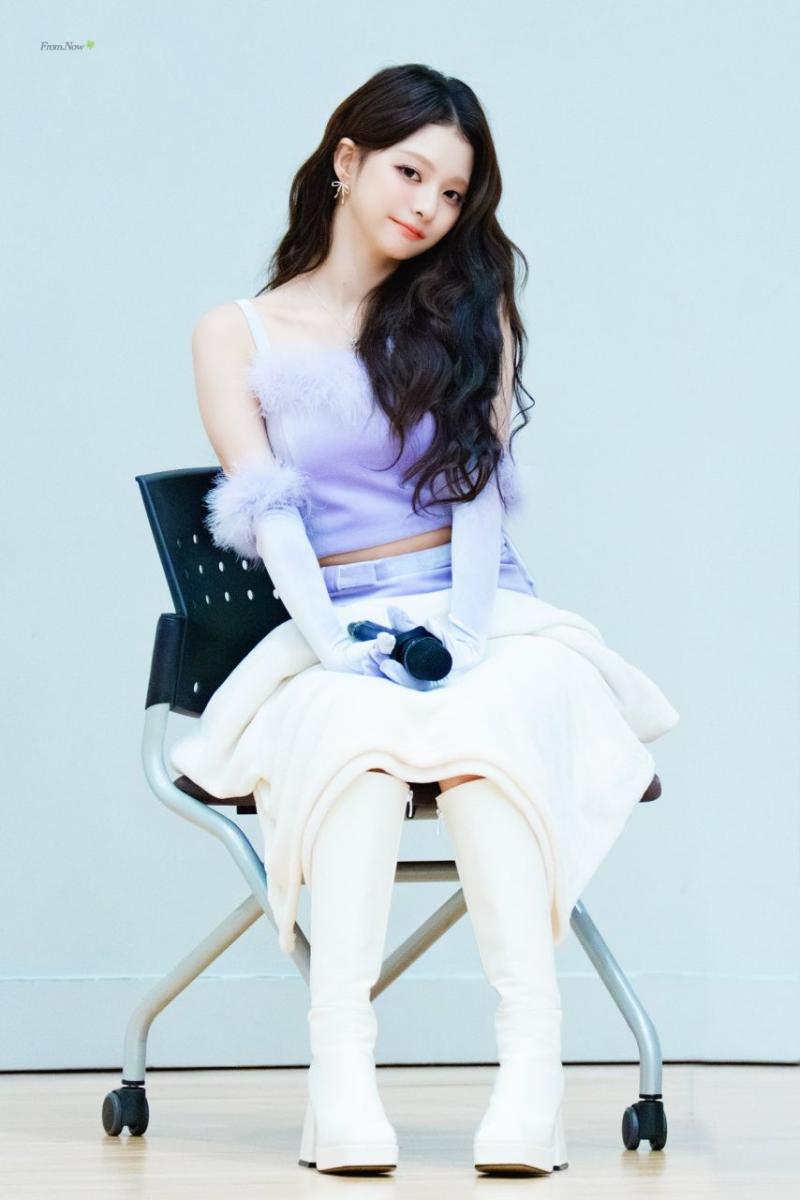 프로미스나인 이나경