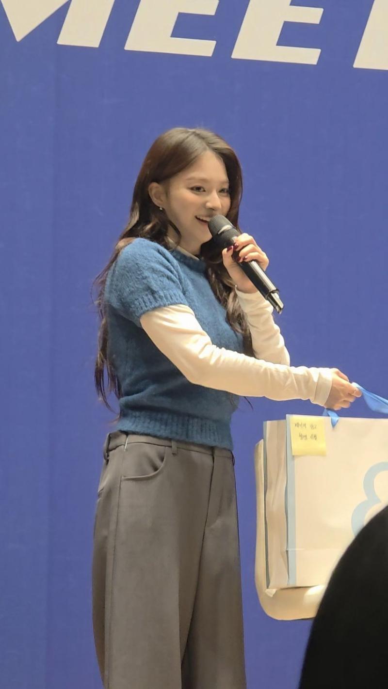 프로미스나인 이나경