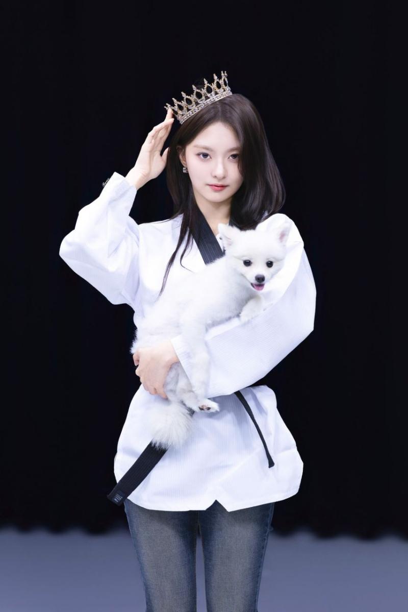 프로미스나인 이나경