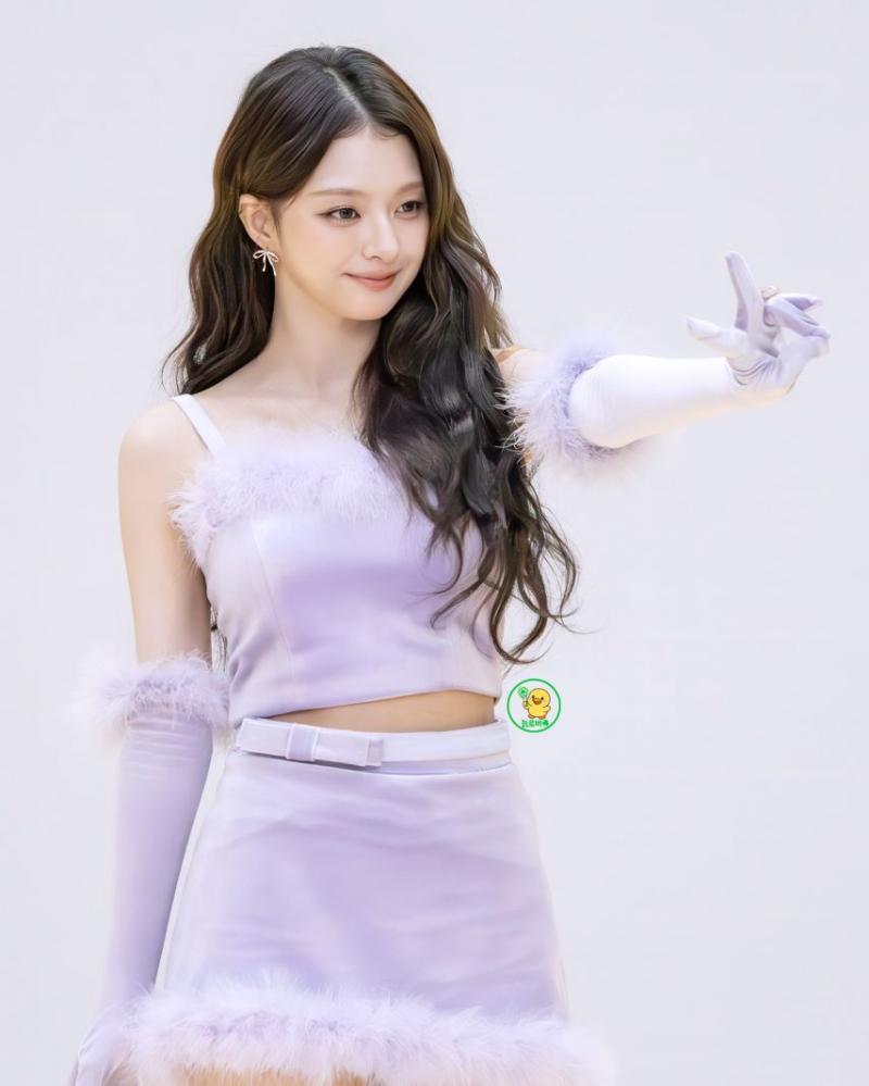 프로미스나인 이나경