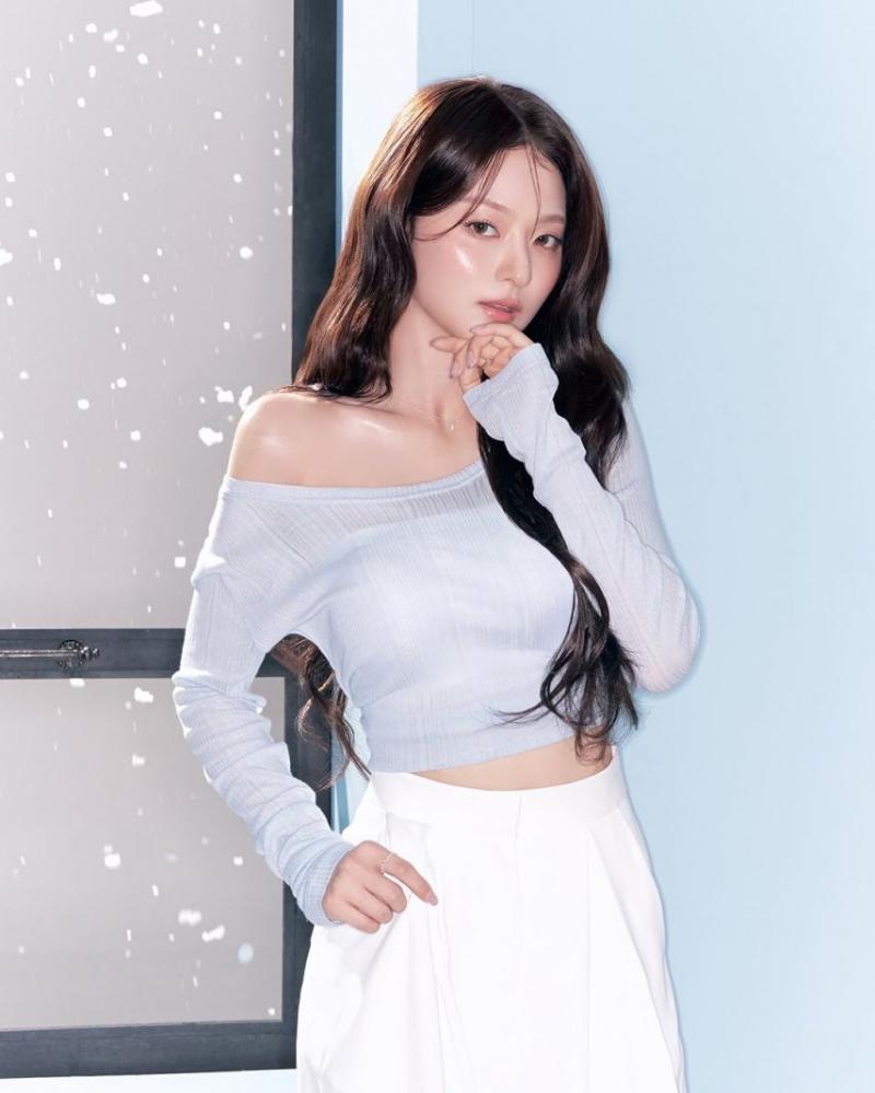 프로미스나인 이나경