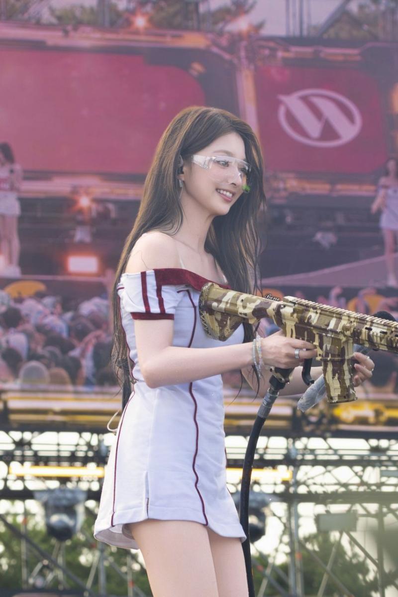 프로미스나인 이나경