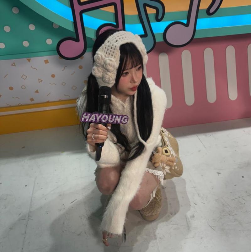 프로미스나인 송하영