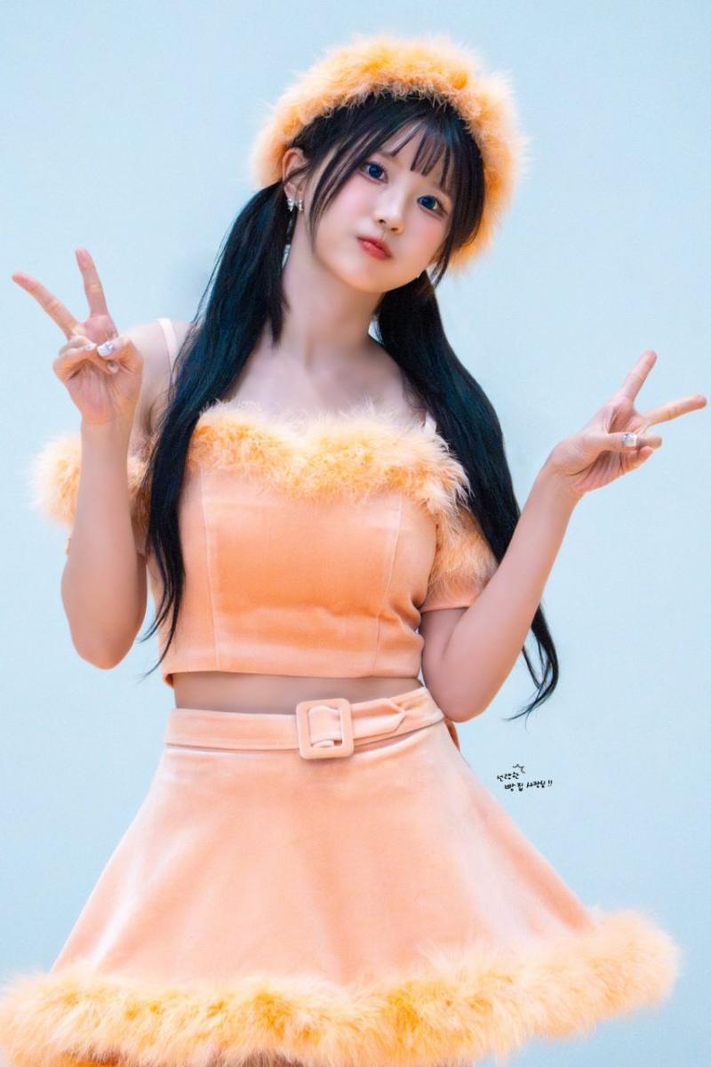 프로미스나인 송하영