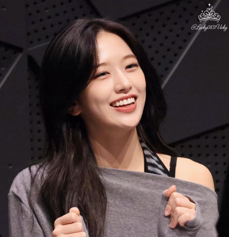 아이브 안유진
