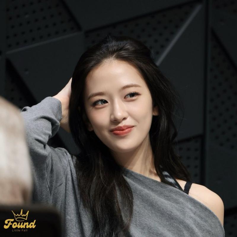 아이브 안유진