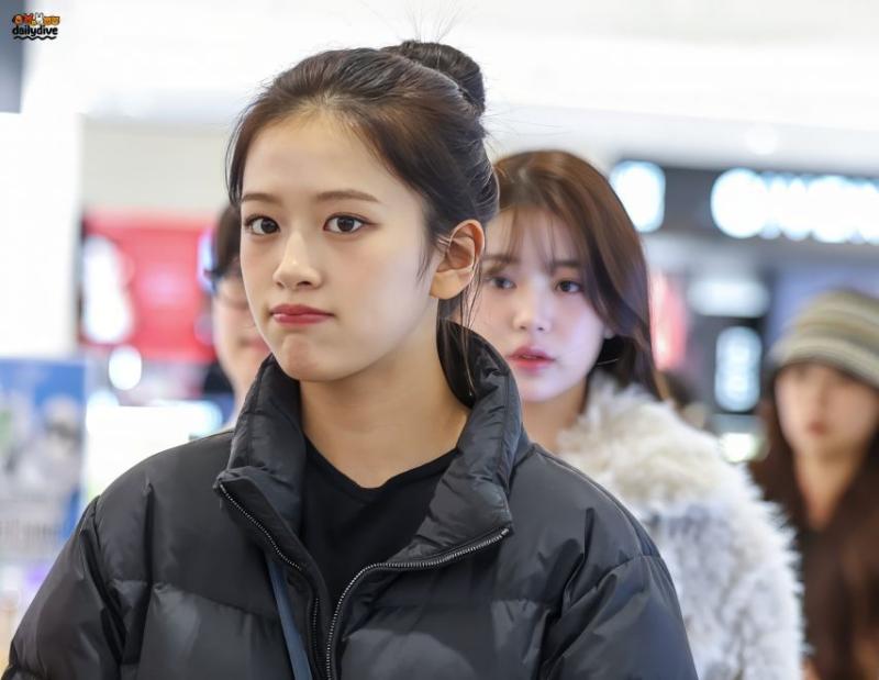아이브 안유진
