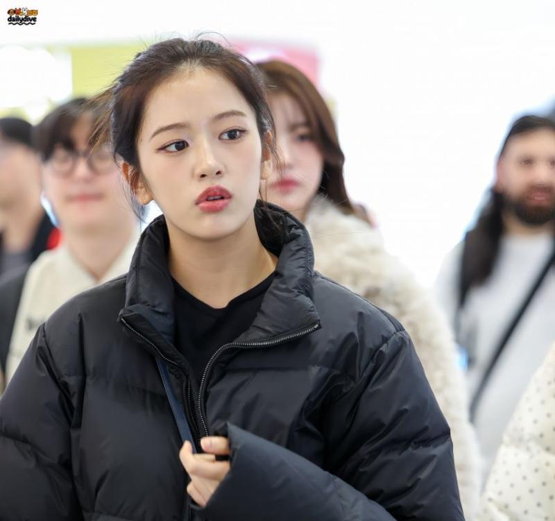 아이브 안유진