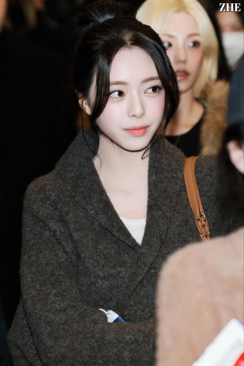 있지 유나 출국