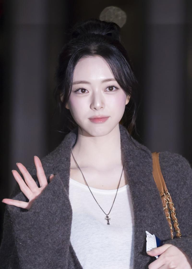 있지 유나 출국