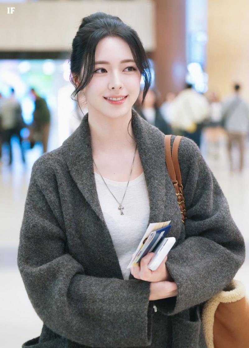 있지 유나 출국