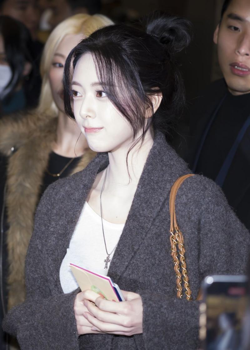있지 유나 출국