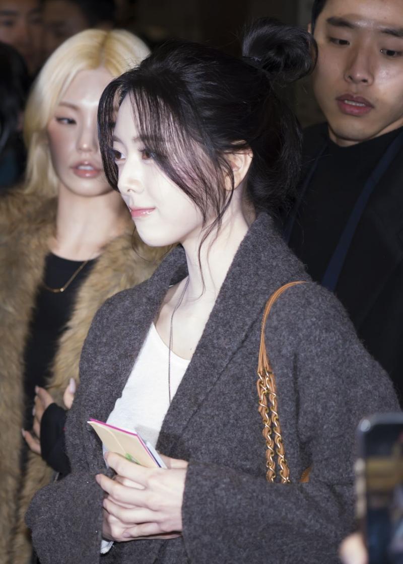 있지 유나 출국