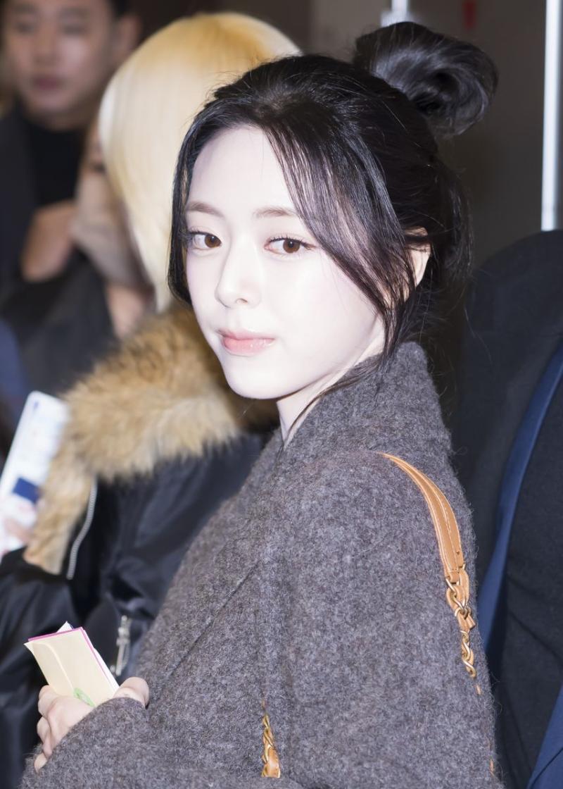 있지 유나 출국