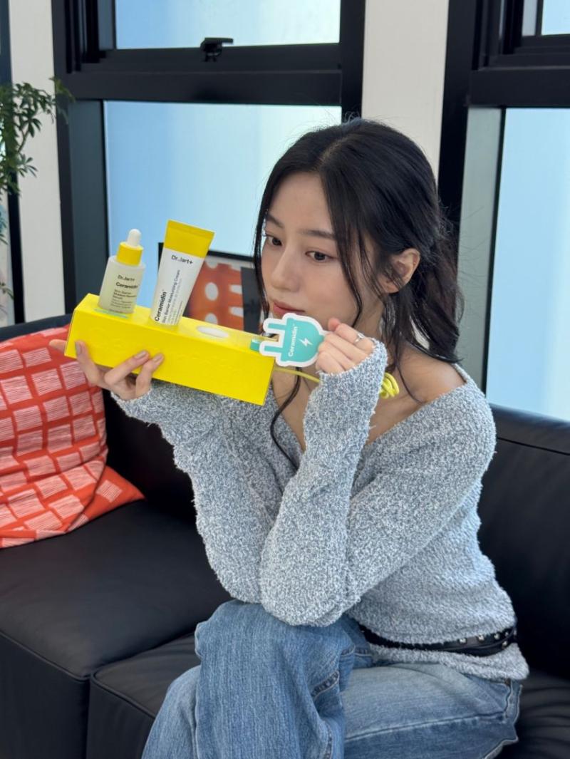 강민아
