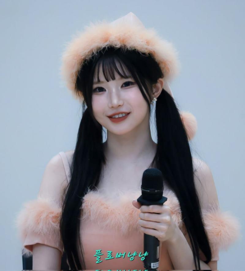 프로미스나인 송하영