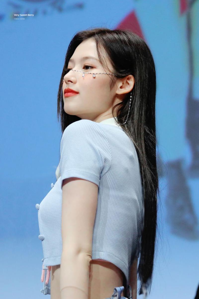 트와이스 사나