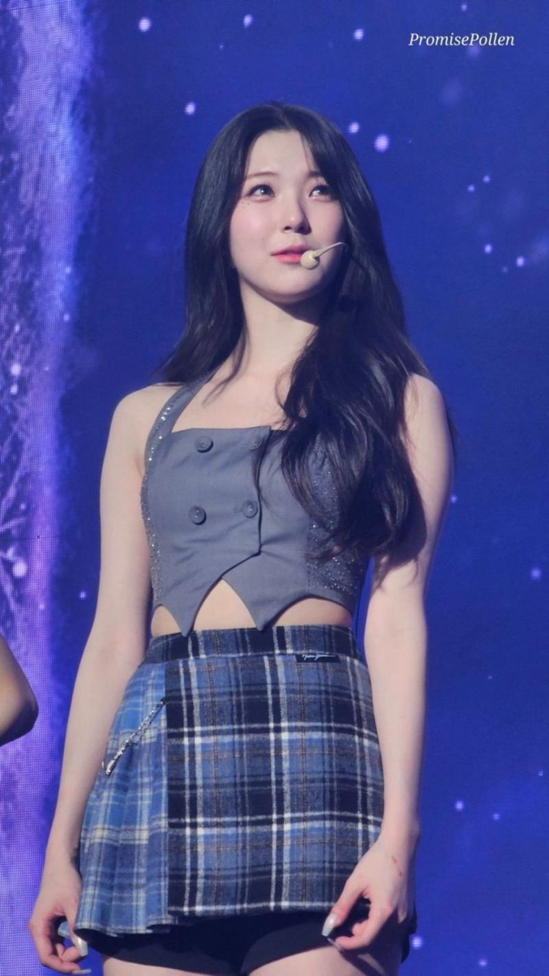 프로미스나인 백지헌