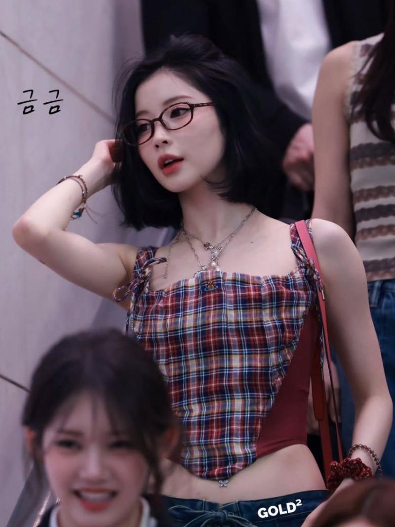BABYMONSTER (베이비몬스터) 아사