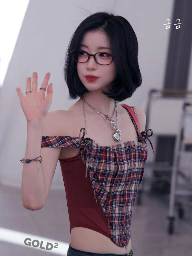 BABYMONSTER (베이비몬스터) 아사
