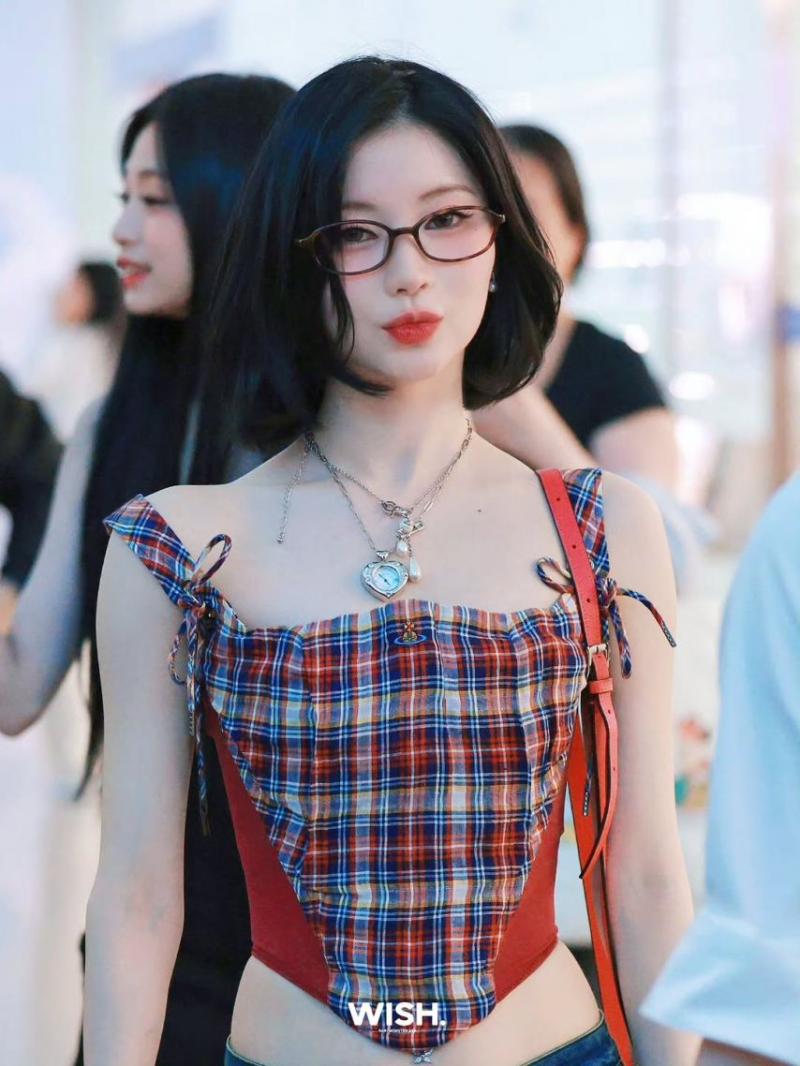 BABYMONSTER (베이비몬스터) 아사