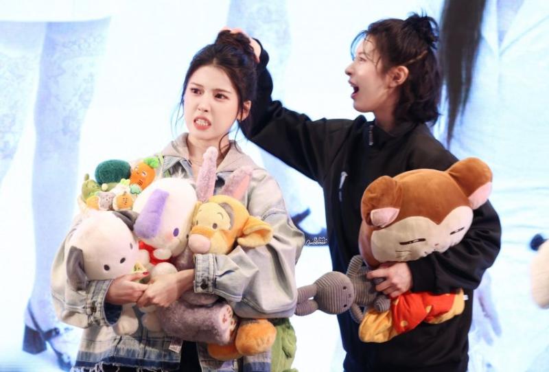 엔믹스 지우 배이