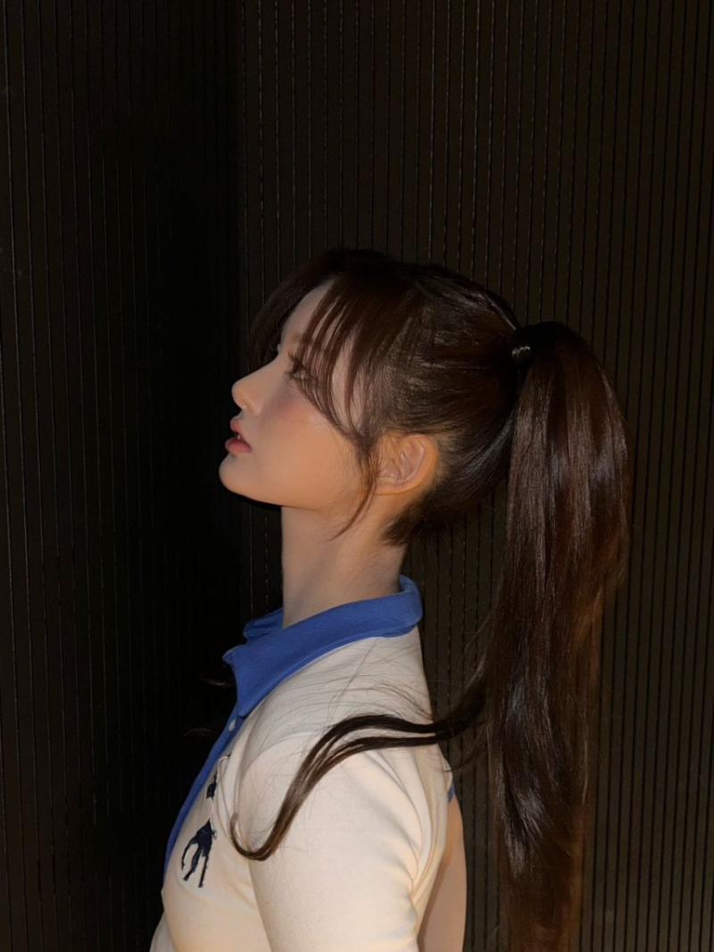 실물보면 입체미 쩐다는 엔믹스 설윤 옆모습