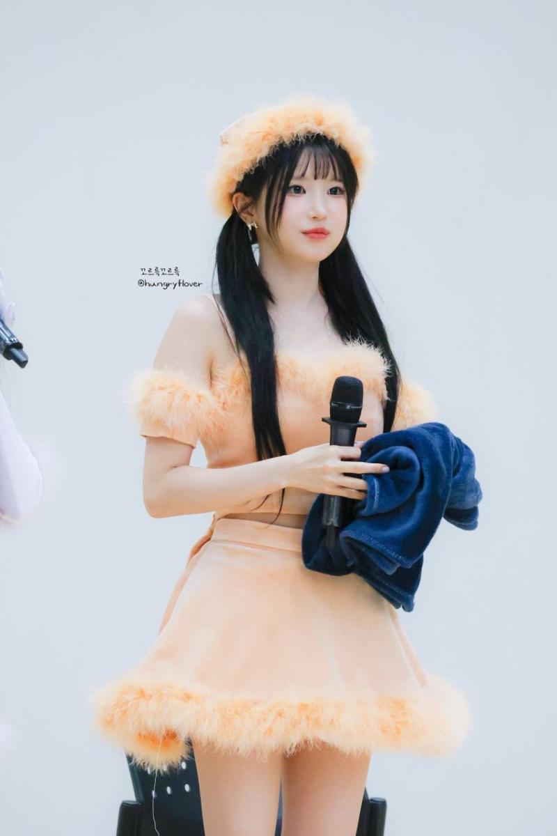 프로미스나인 송하영