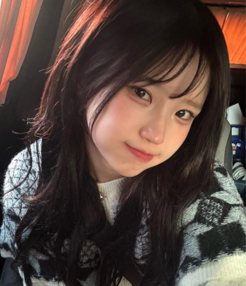 프로미스나인 송하영