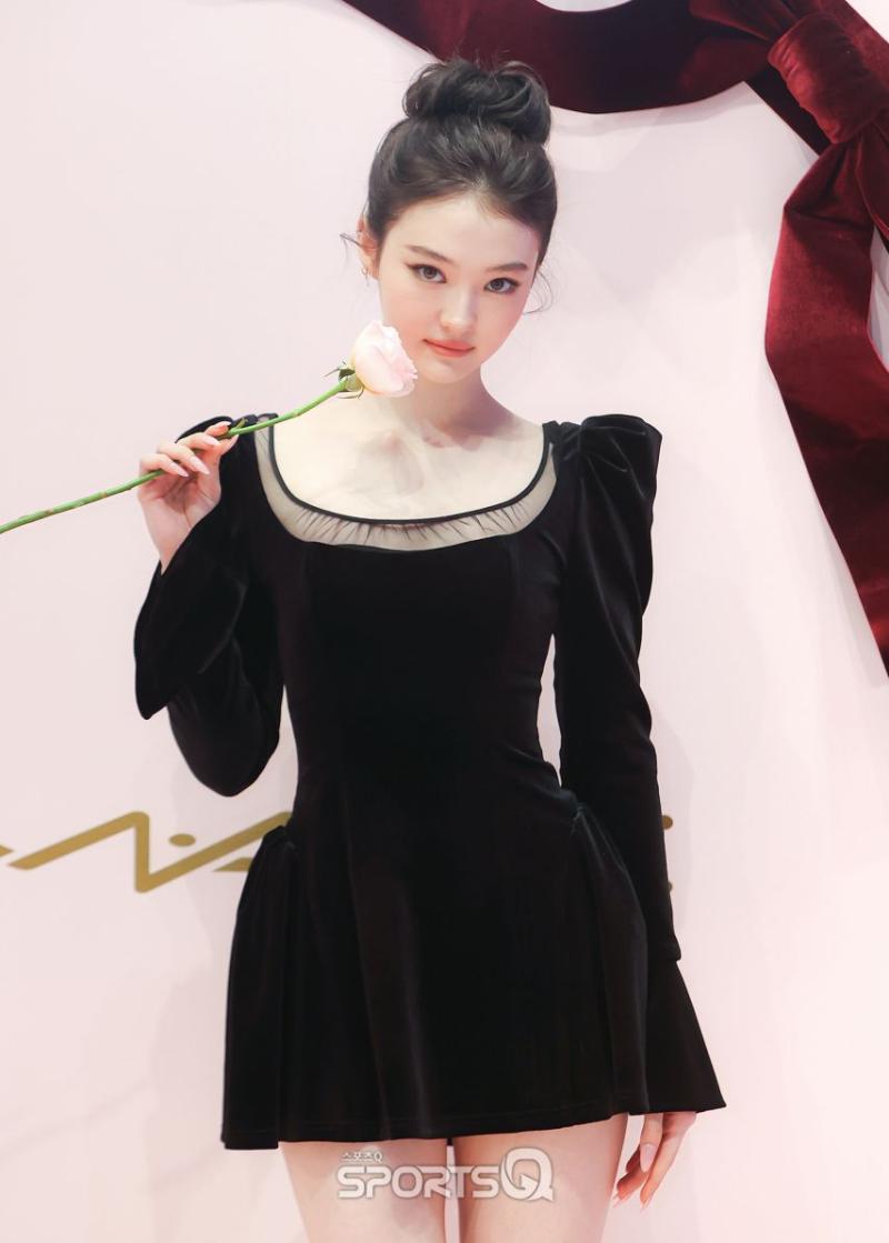 미야오 엘라