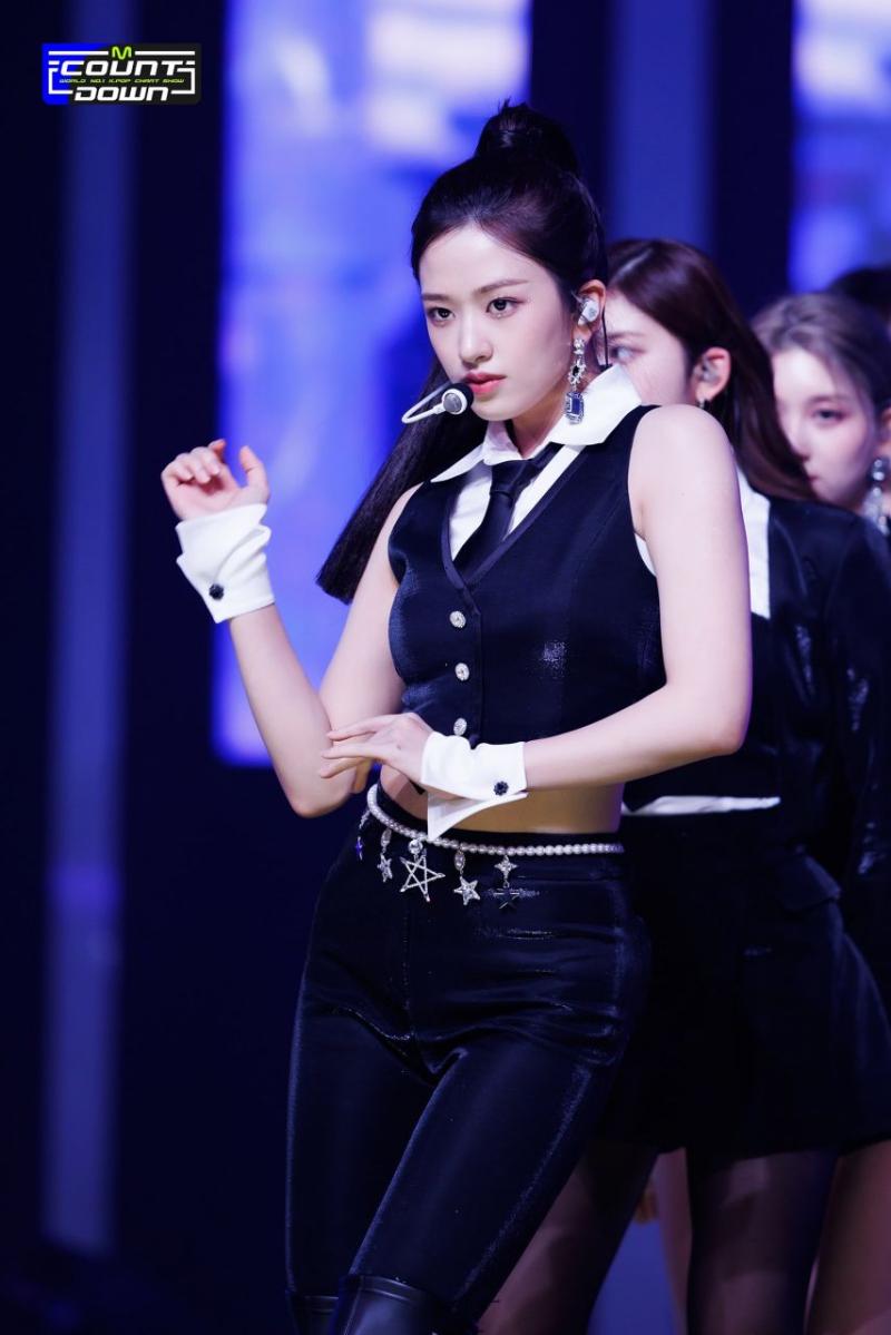 아이브 안유진