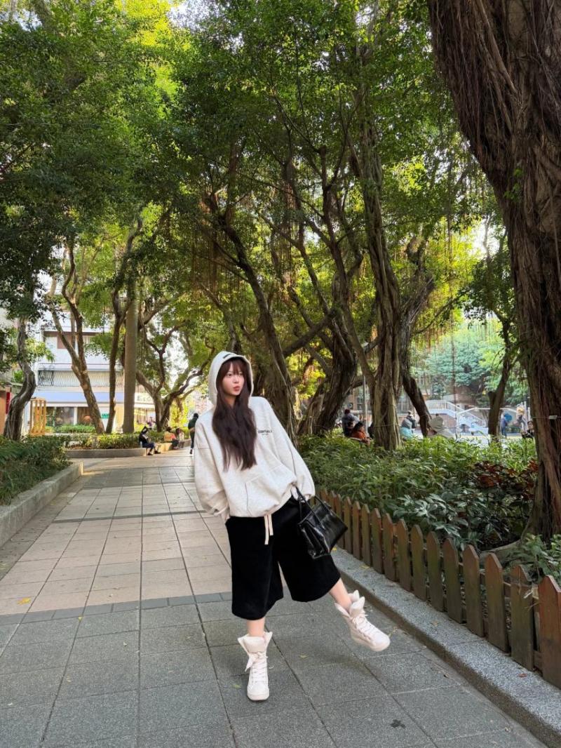 르세라핌 홍은채